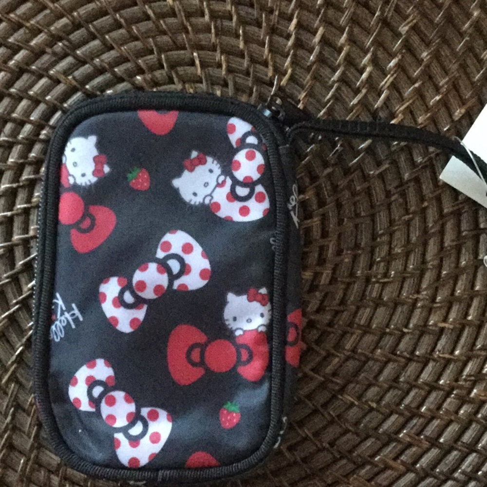 Hello Kitty pouch - Picture 1 of 3